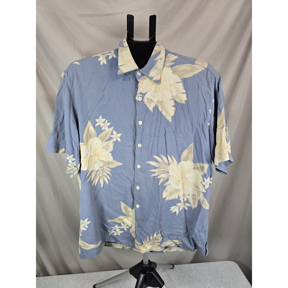 Mens IZOD Hawaiian Shirt 100% Silk Blue Tan Hibiscus Floral Size Medium